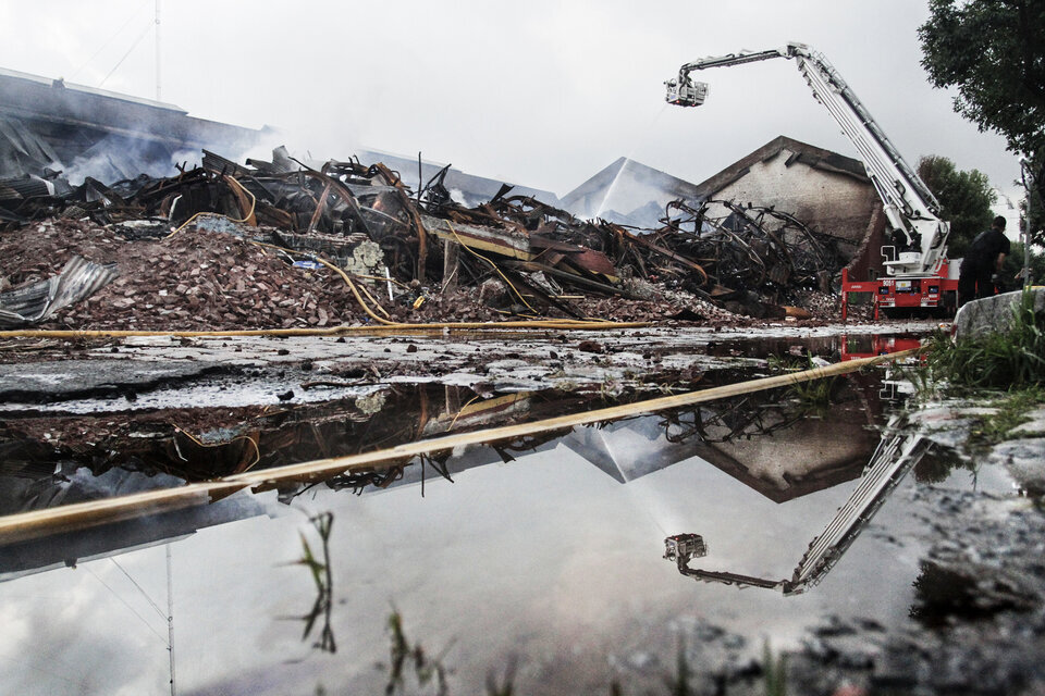 El 5 de febrero de 2014 se incendió el depósito de Iron Mountain. 