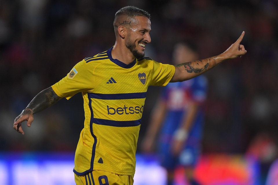 Benedetto festejó después de nueve partidos sin goles (Fuente: Télam)