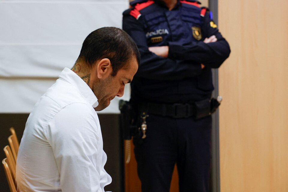 El defensor de 40 años está preso desde enero del año pasado (Fuente: AFP)