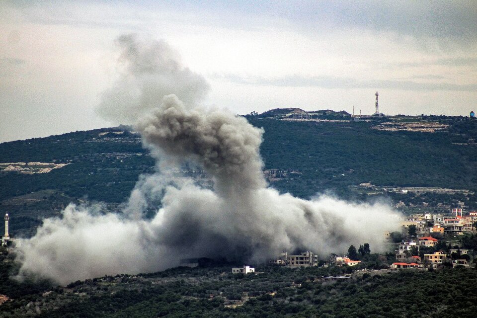 Aumentan los ataques entre Israel y Hezbollah con al menos diez muertos (Fuente: AFP)