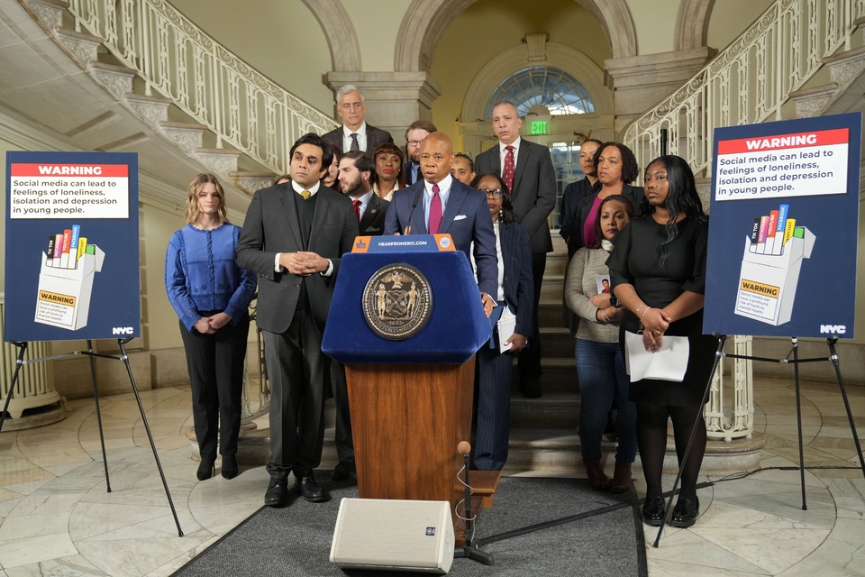 Nueva York demandó a cinco empresas de redes sociales por promover una crisis en la salud mental de los jóvenes