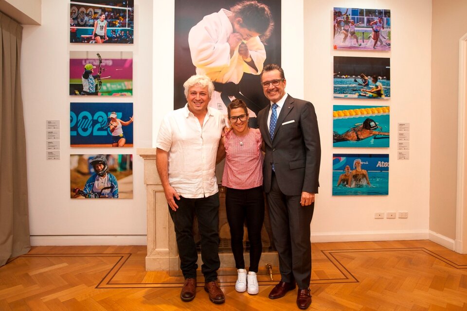 Se inauguró la exposición fotográfica "Mujeres que inspiran: deportistas argentinas en acción"