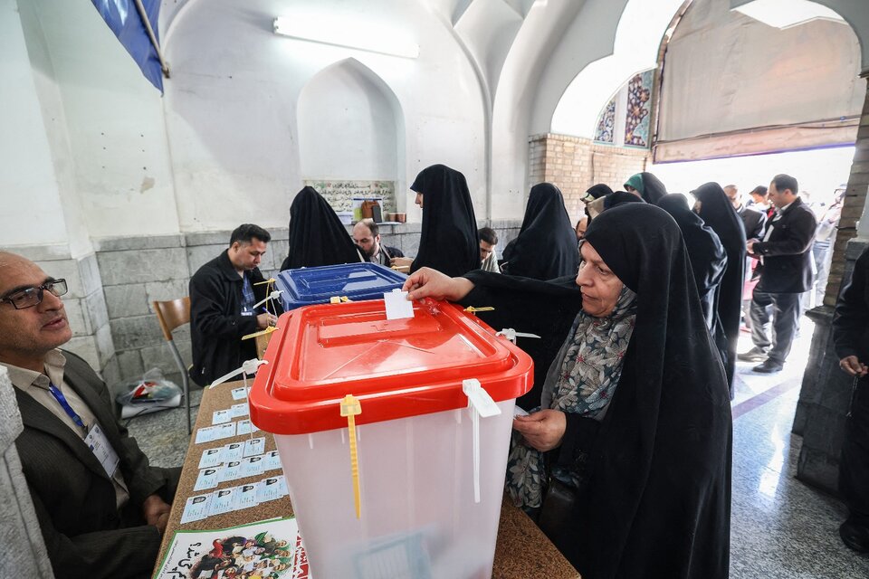 Los buzones electorales son transparentes en Irán. (Fuente: AFP)