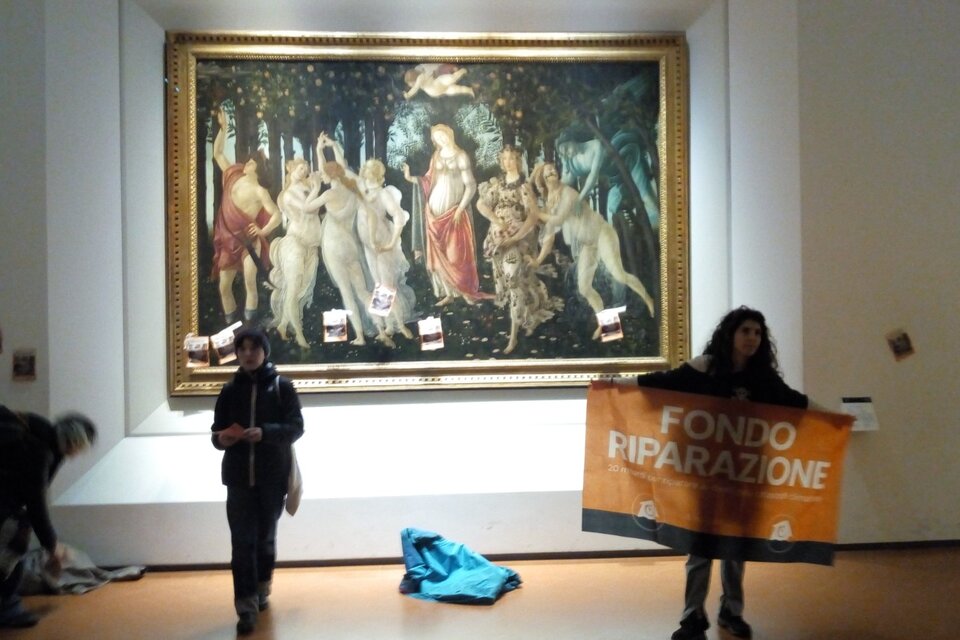 Activistas climáticos vandalizaron otra obra de Botticelli en Italia. Imagen: @UltimaGenerazi1