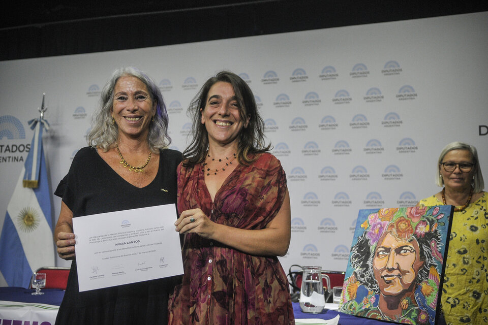 La Red de defensoras del ambiente entregó la distinción "Berta Cáceres"  (Fuente: Sandra Cartasso)