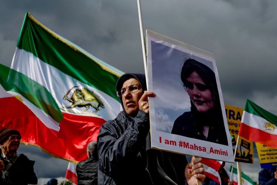 Protesta en Irán por la muerte de Masha Amini