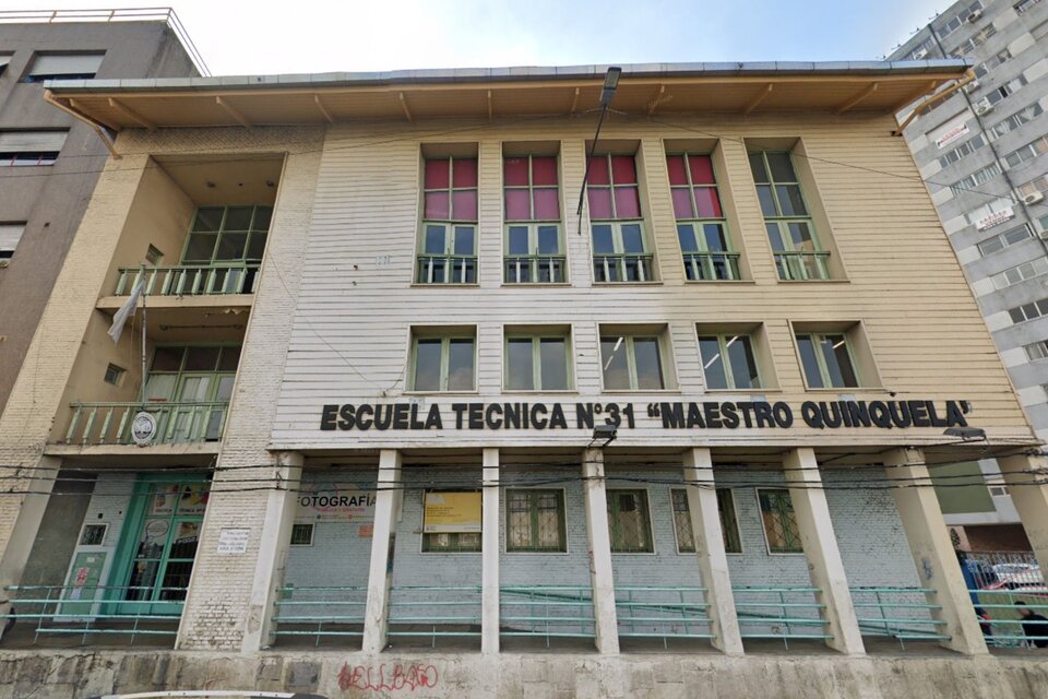 Escuela Técnica Número 31 "Maestro Quinquela" (Fuente: Google Maps)