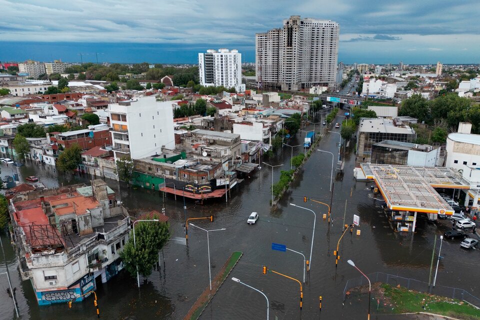 "La Ciudad debe revisar su plan hidráulico y adecuarlo a la crisis climática actual"  (Fuente: AFP)