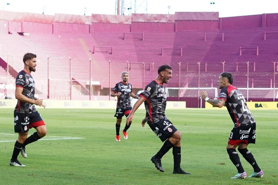 Copa de la Liga: Huracán cayó de visitante ante Barracas Central (Fuente: NA)