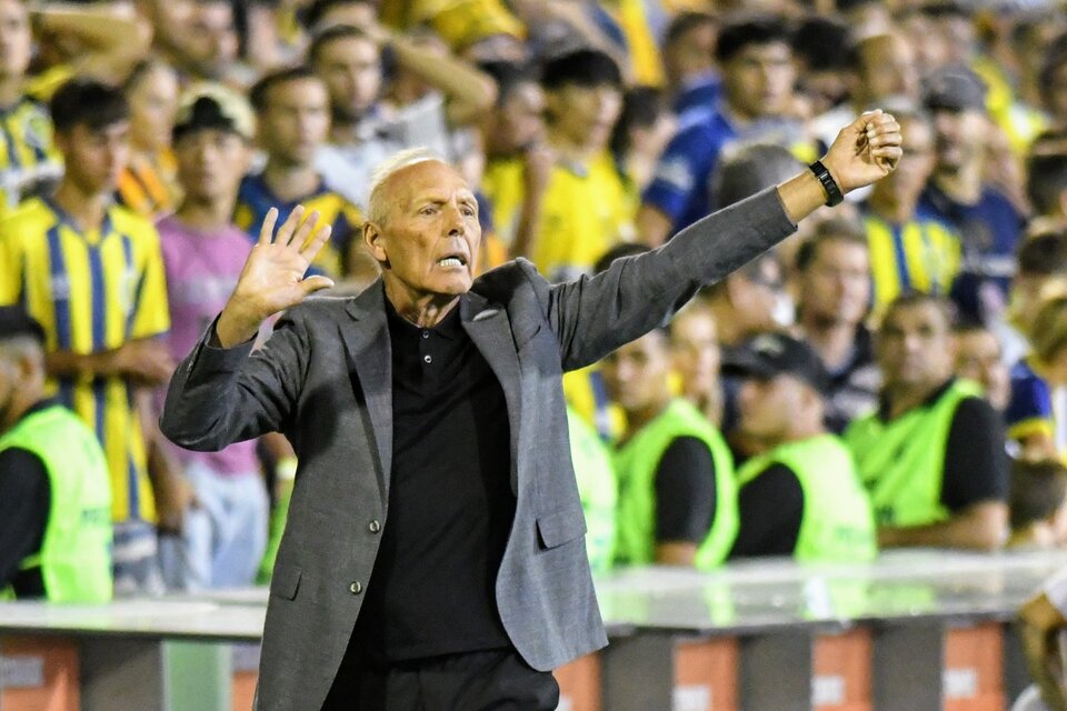 Miguel Ángel Russo, entrenador de Rosario Central, último campeón de la Copa de la Liga. (Fuente: Fotobaires)