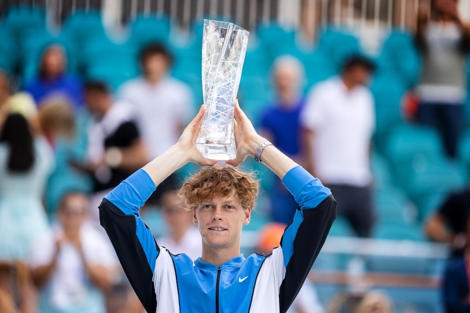 Sinner sumó su tercer trofeo del año (Fuente: EFE)