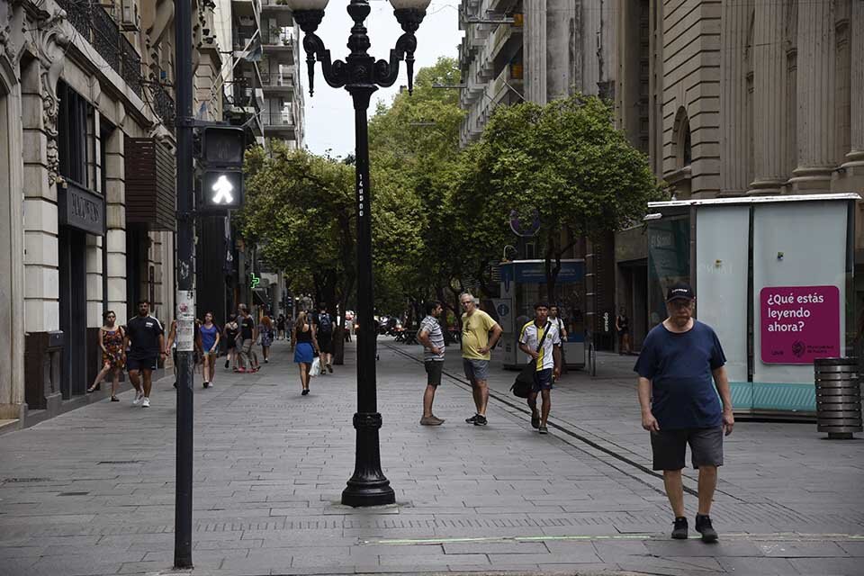 Los turistas brillaron por su ausencia en Rosario. (Fuente: Andres Macera)