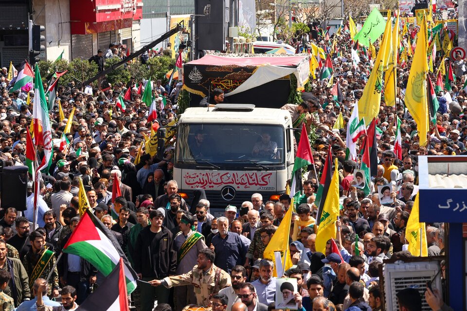 Hezbollah avisó que el ataque al consulado iraní marcó un "punto de inflexión" (Fuente: AFP)