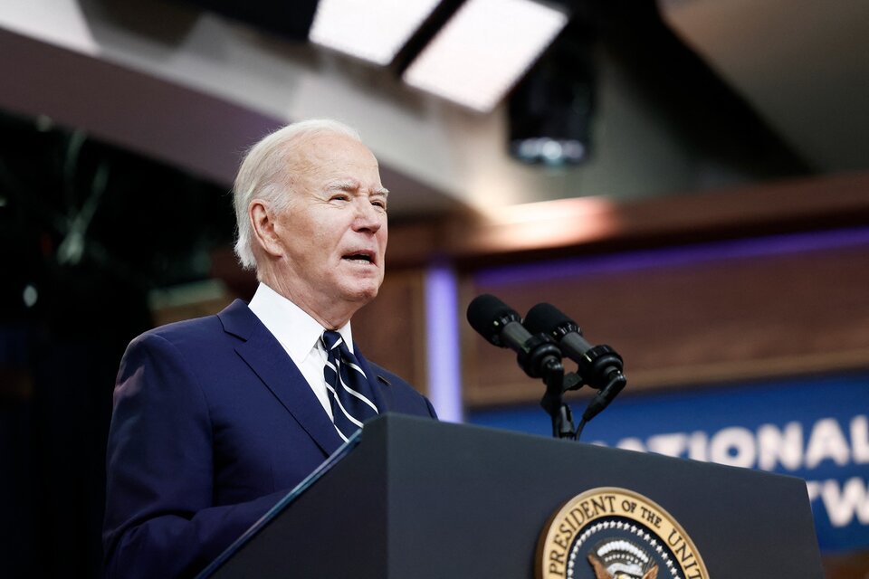 Biden anunció la cancelación de una importante deuda estudiantil. (Fuente: AFP)