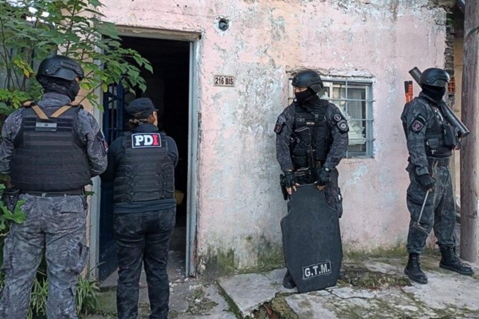 Los allanamientos se realizaron en Rosario y Villa Gobernador Gálvez.