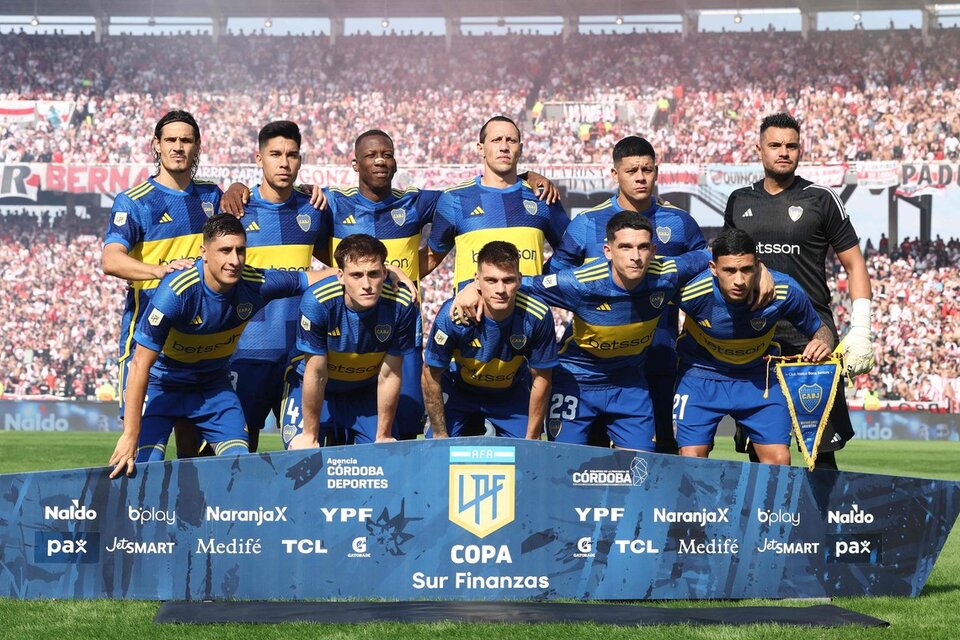 La foto de equipo de Boca antes del Superclásico vs River. (Fuente: AFP)