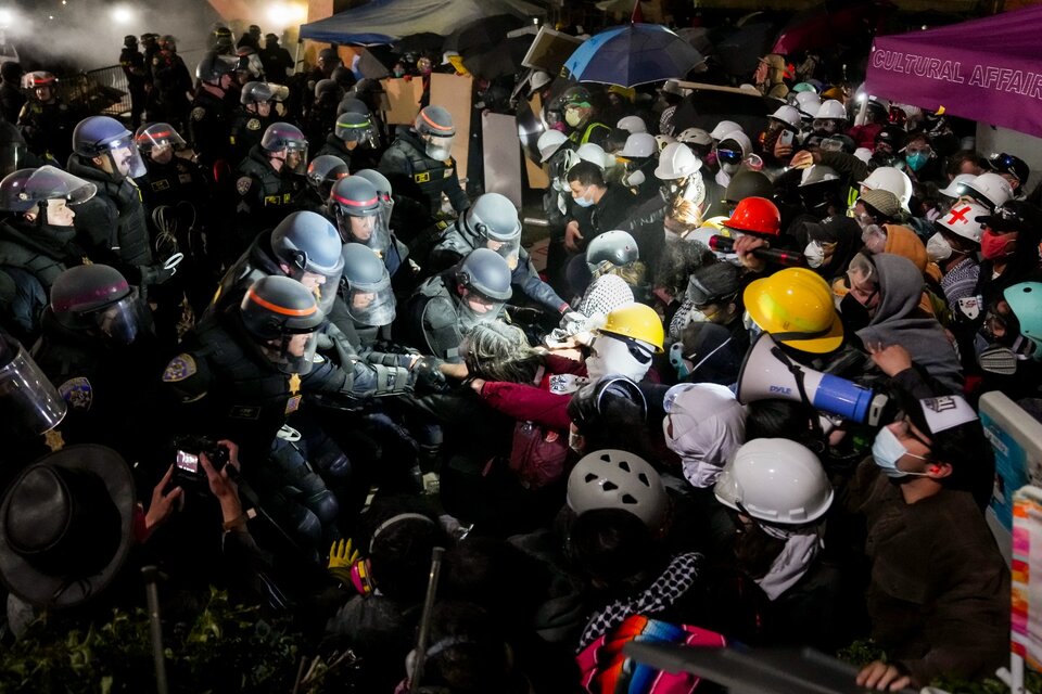 Estados Unidos: la policía reprime las protestas estudiantiles propalestina