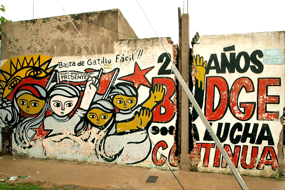 Antiguo mural en la esquina de Guaminí y Figueredo