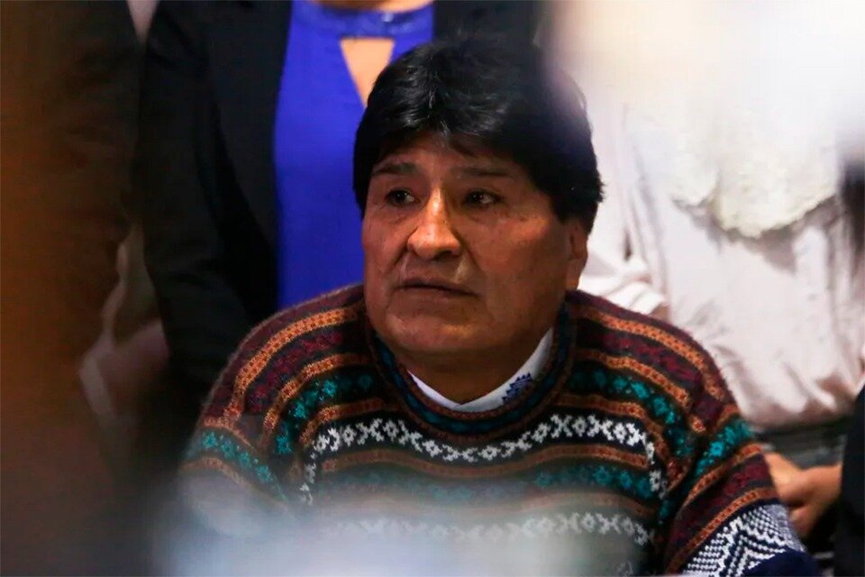 Evo Morales anuncia una "batalla legal" contra el congreso del MAS que lo desplazó