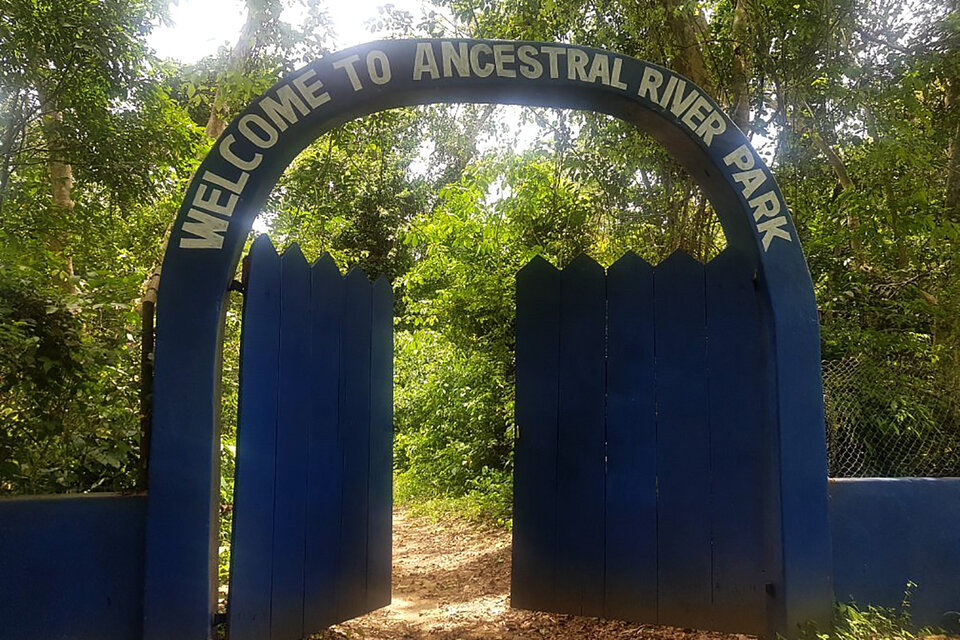 Parque Ancestral del Río de los Esclavos de Assin Manso: Honrando un legado de Resistencia