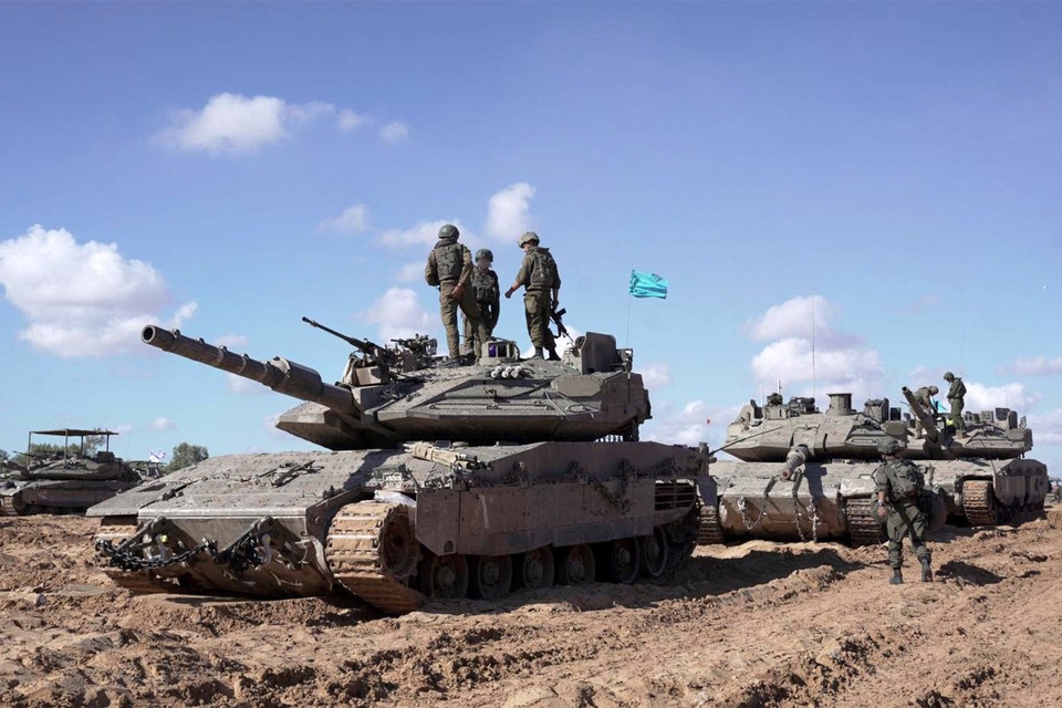 Un tanque israelí participa de la ofensiva en el este de Rafah.  (Fuente: AFP)