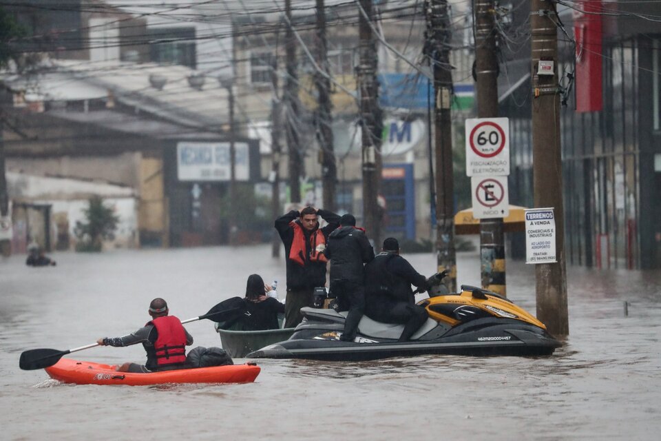 Porto Alegre es hoy una ciudad distópica (Fuente: EFE)