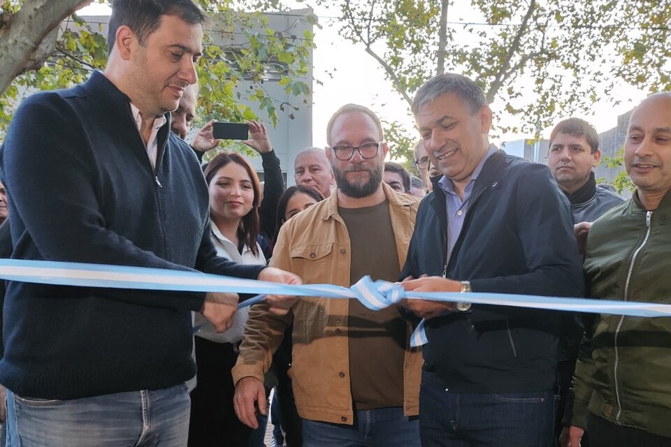 Inauguró nuevos
consultorios en Cañada de Gómez