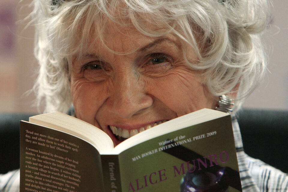 Murió Alice Munro, "la Chéjov canandiense", Premio Nobel de Literatura (Fuente: AFP)