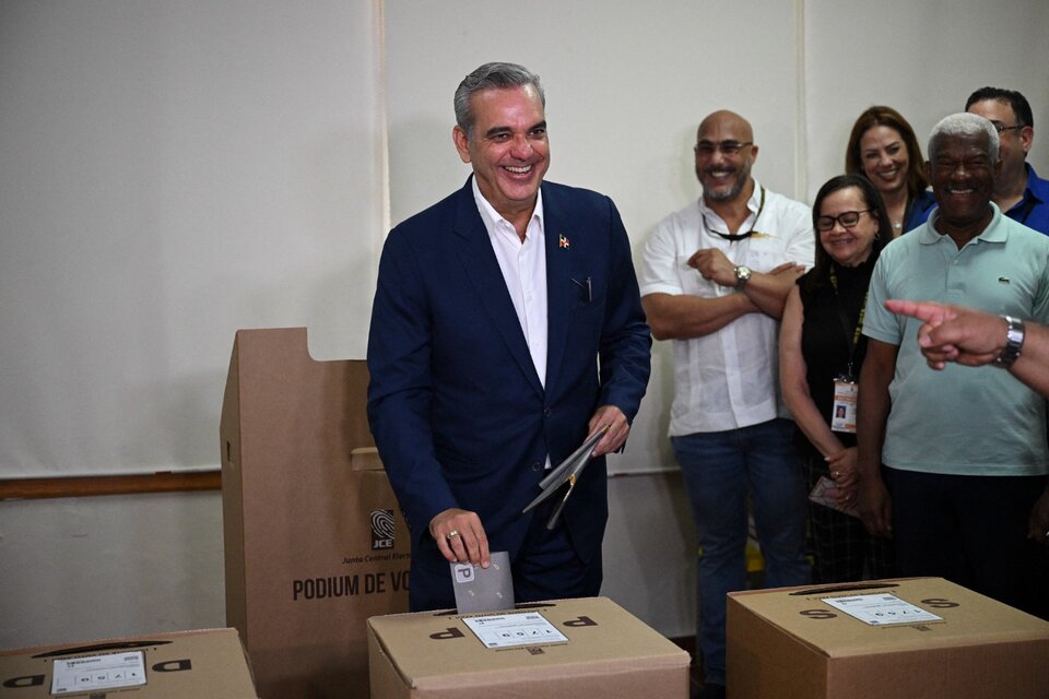 República Dominicana: Luis Abinader ganaba la reelección (Fuente: AFP)