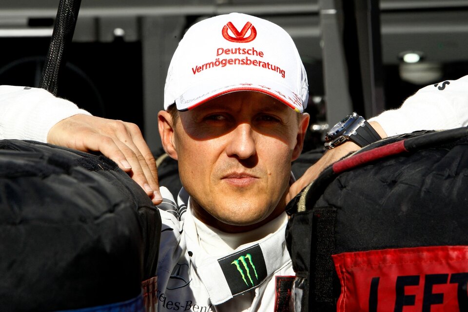 Indemnizan a la familia Schumacher por una falsa entrevista con Michael (Fuente: AFP)
