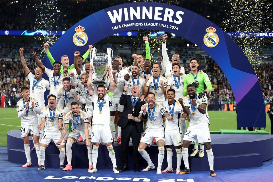 En manos de su capitán Nacho, Real Madrid ganó otra Champions (Fuente: EFE)
