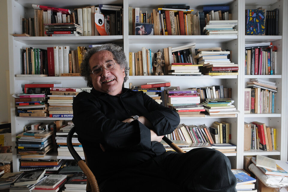 El Ricardo Piglia prologuista y su amor incondicional por la literatura