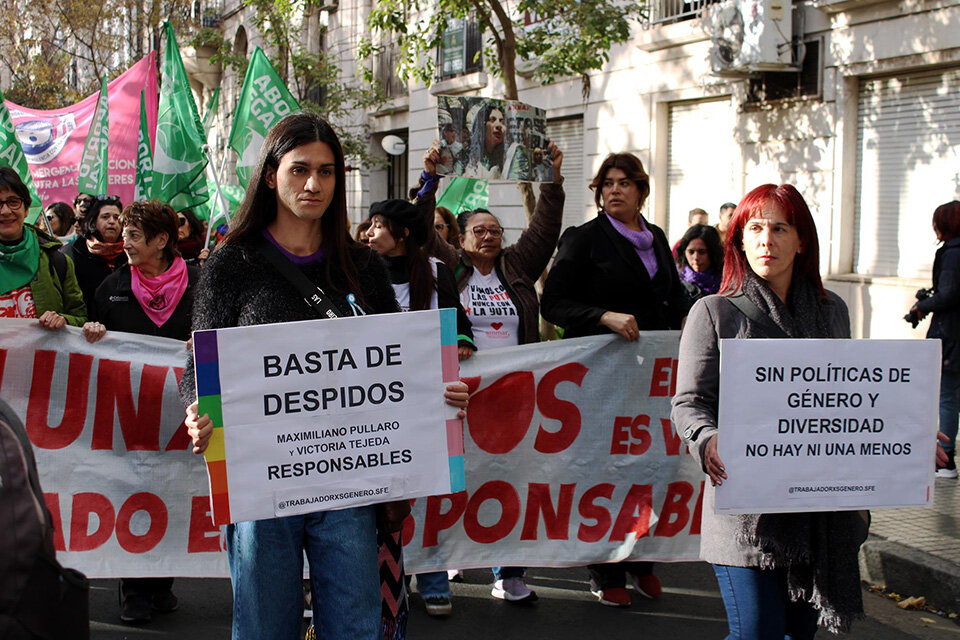 Señalan que los despidos son una decisión política del gobierno provincial.  (Fuente: ATE Rosario)