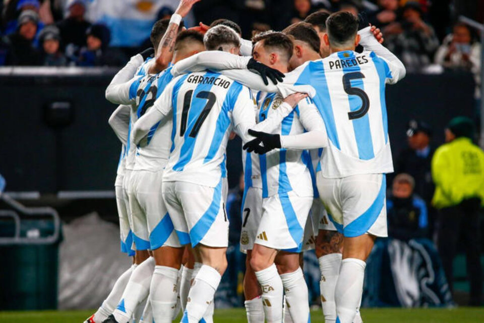 🔴 En vivo. Cómo formará Argentina en uno de sus últimos ensayos antes de la Copa América
