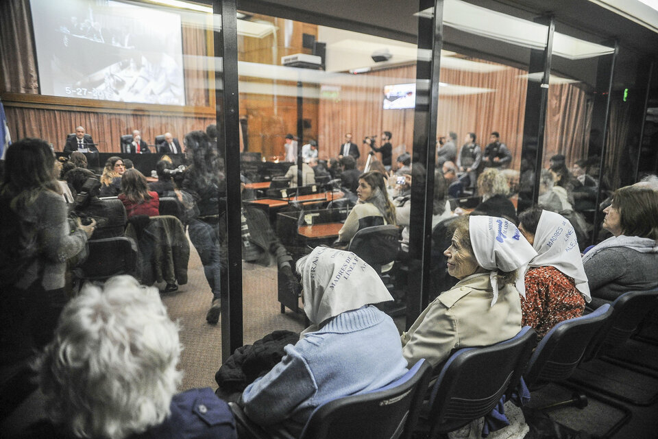 El INCAA dice que va a filmar los juicios de lesa pero no el del atentado contra Cristina Kirchner