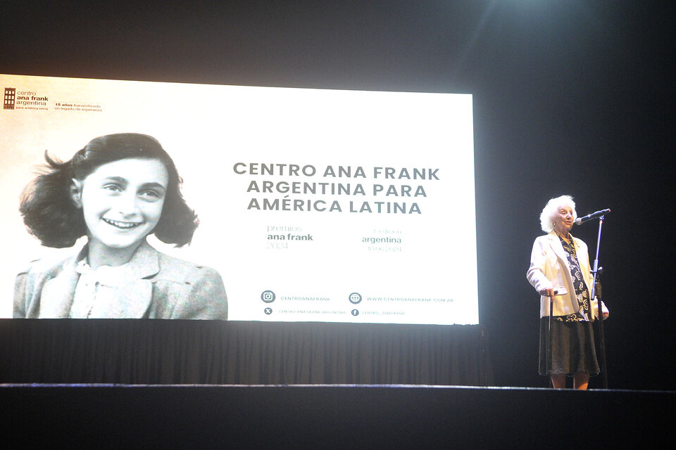 El premio Ana Frank para Estela de Carlotto