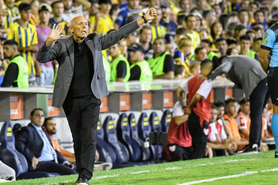 Russo quiere quedarse en el club hasta fin de año (Fuente: Fotobaires)