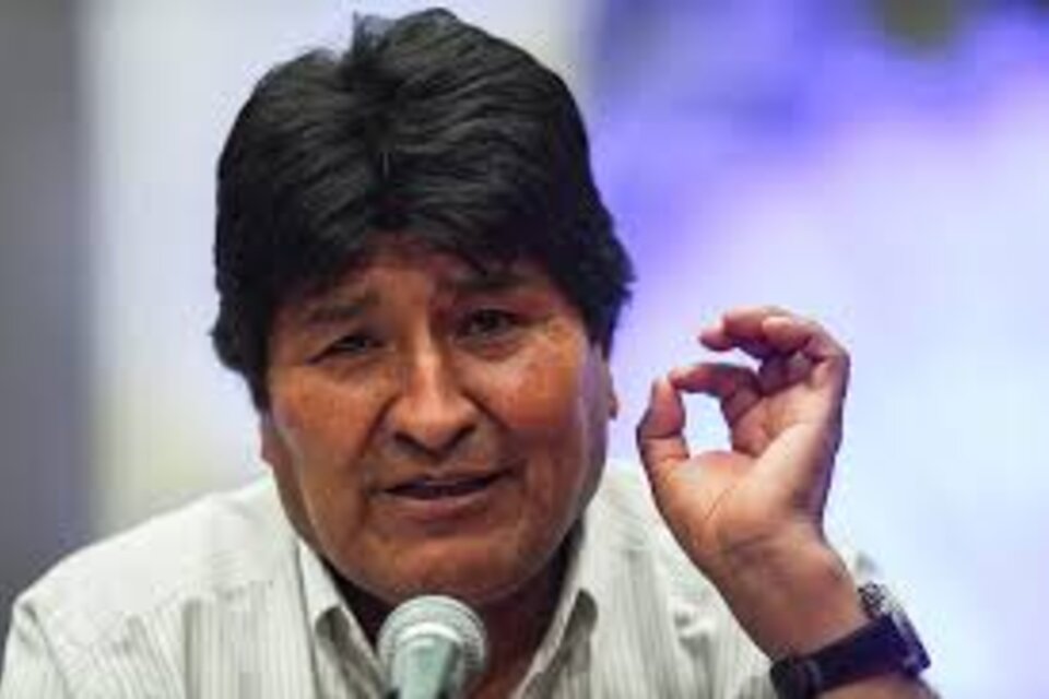 Evo Morales denunció el inicio de la "militarización" de Bolivia