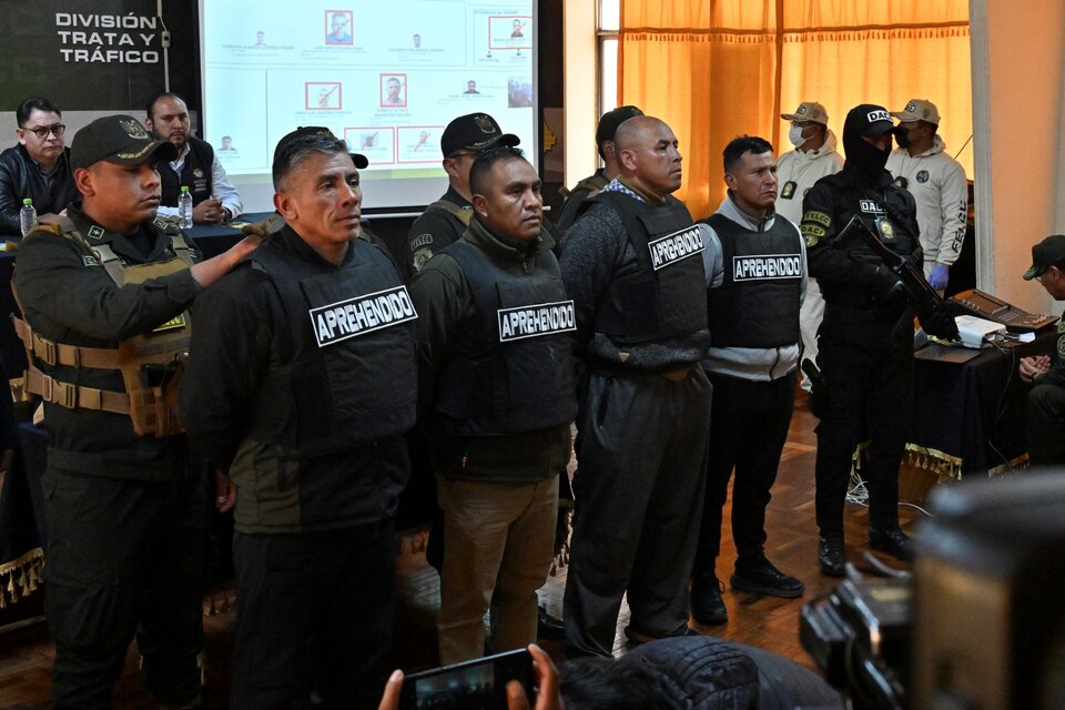Algunos de los 17 detenidos por la intentona golpiesta en Bolivia. (Fuente: AFP)