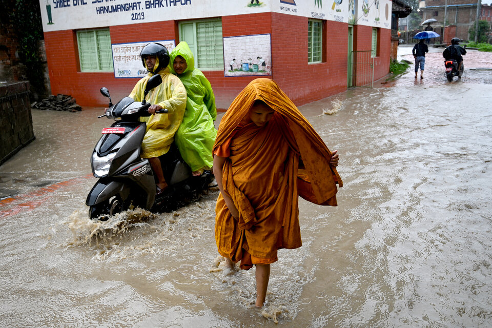 El sur de India sufre fuertes inundaciones por lluvias (Fuente: EFE)