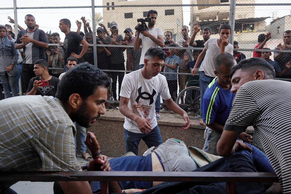Cuatro trabajadores humanitarios palestinos murieron en un bombardeo israelí (Fuente: AFP)