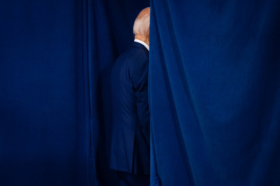 Biden hacia la salida (Fuente: AFP)