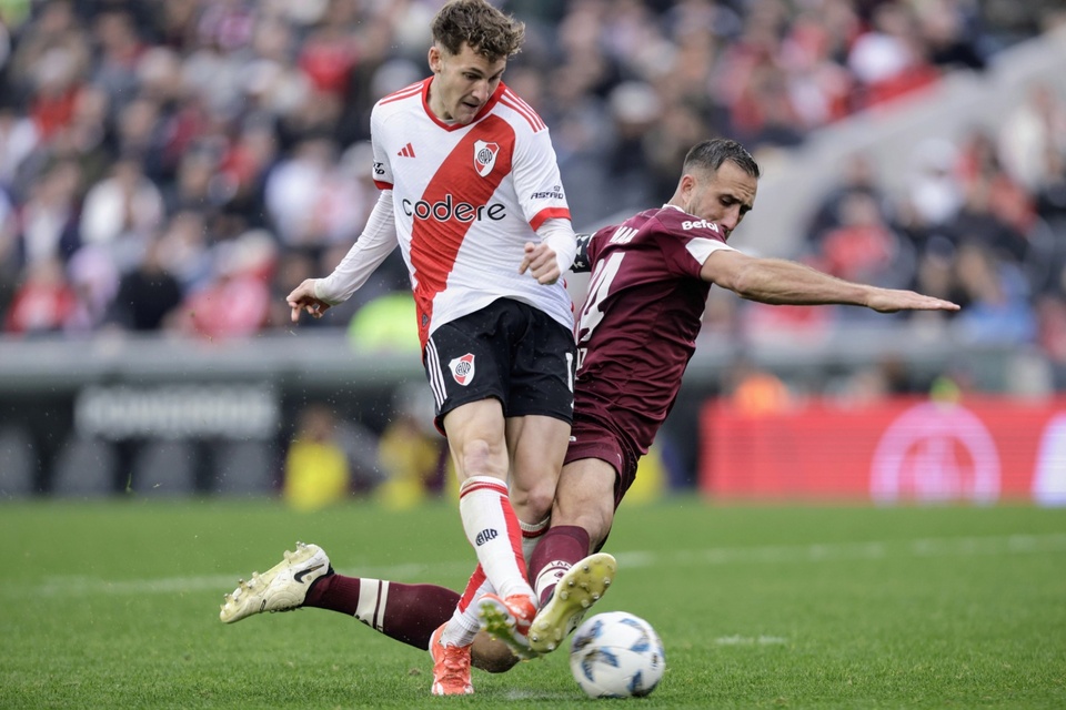 River logró igualar agónicamente con Lanús por la Liga Profesional