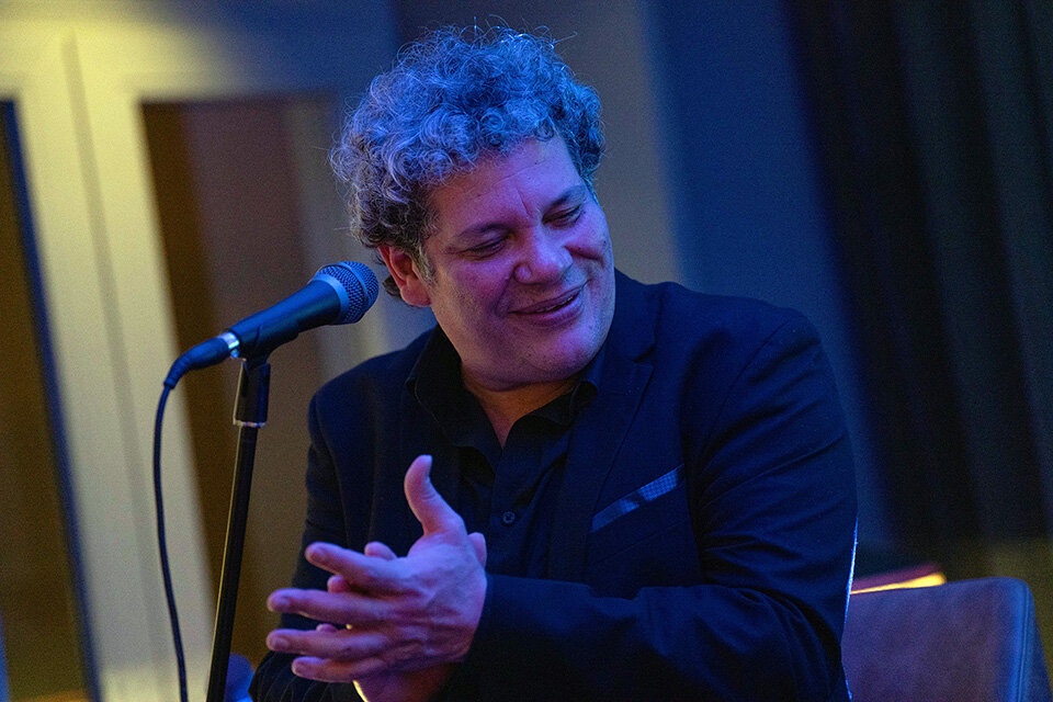 José Darío Martínez, Chabuco, es un cantautor de Valledupar. 
