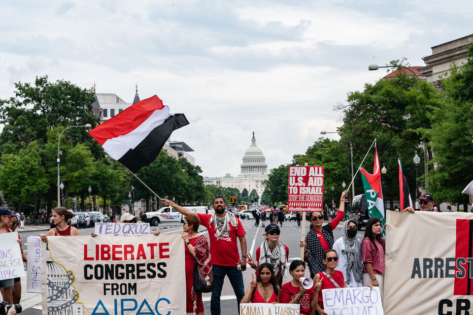 Manifestantes propalestina protestan frente al Capitolio. (Fuente: AFP)