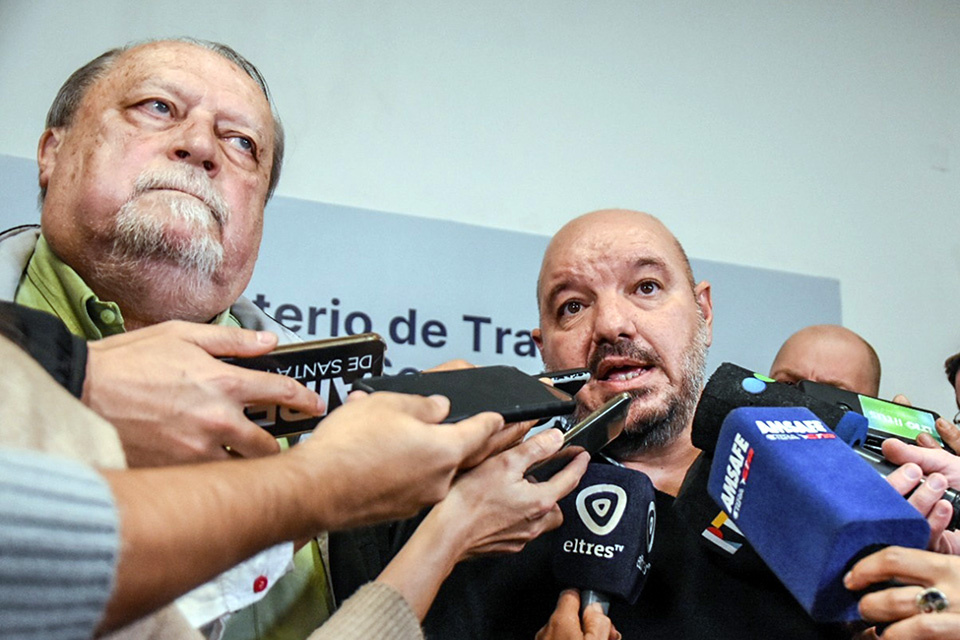 Los secretarios generales de Sadop y Amsafe tras la reunión paritaria.