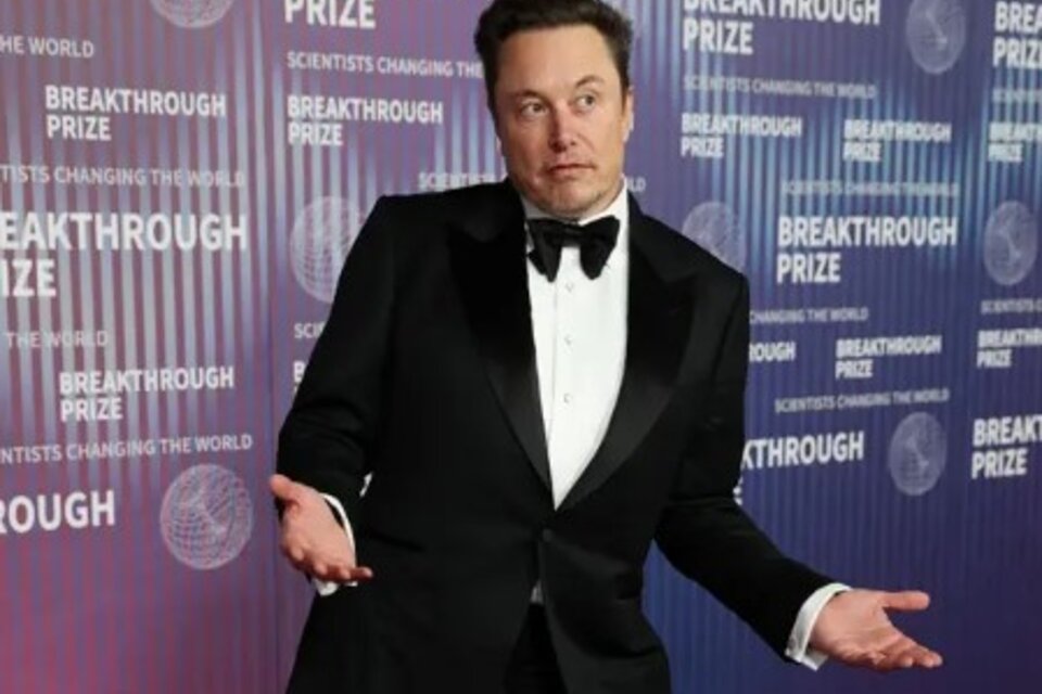 Musk dijo que "la guerra civil es inevitable" en respuesta a un tuit que asociaba las manifestaciones con la "migración masiva y las fronteras abiertas".