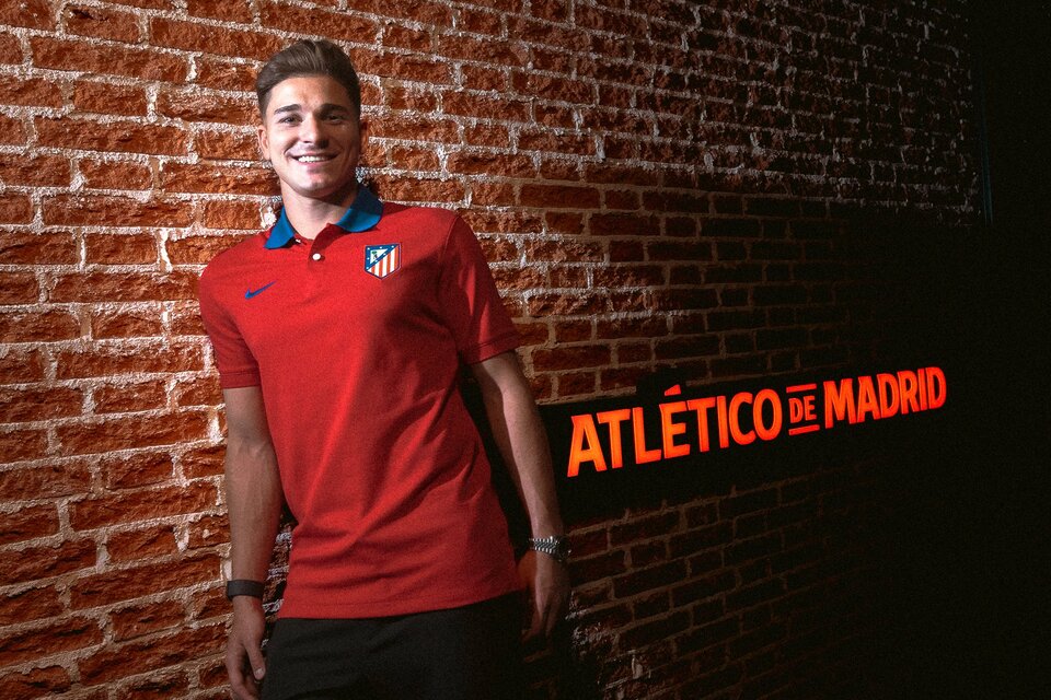 Julián brindó sus primeras declaraciones como jugador del Atlético. (Fuente: Prensa Atlético de Madrid)