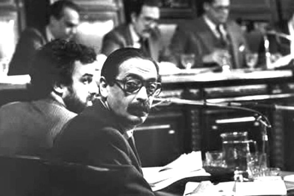 El fiscal Julio Strassera terminó su alegato en el juicio a las juntas el 18 de septiembre de 1985.