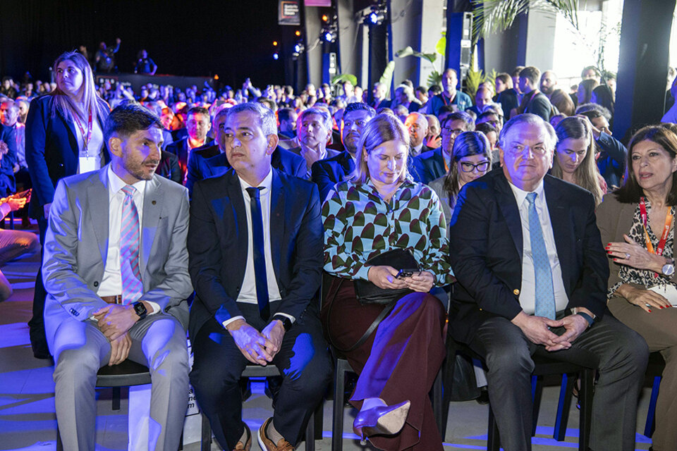 Pullaro y Javkin participaron, entre otros, de la apertura del Santa Fe Business Forum.